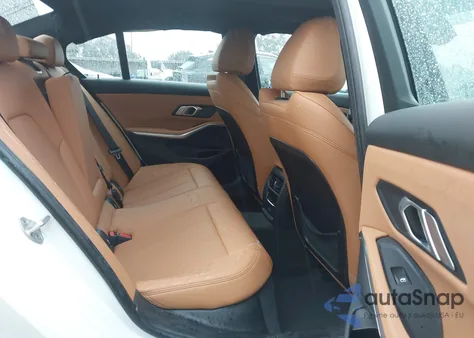 2022 BMW 330E xDrive z USA, uszkodzony, nr VIN 3MW5P9J09N8C33910